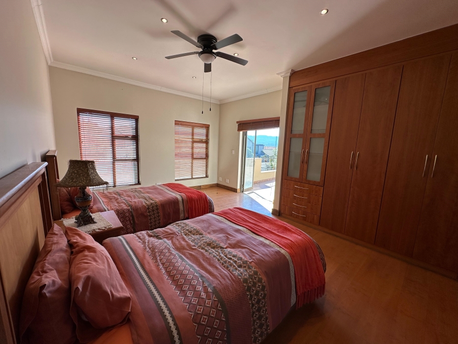 5 Bedroom Property for Sale in Xanadu Eco Park North West